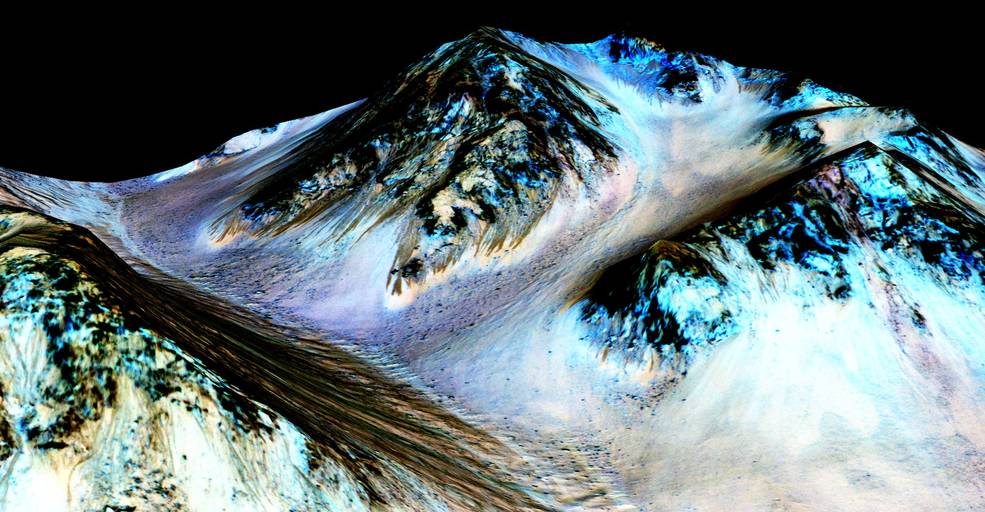 미 항공우주국은 화성에 소금이 포함된 액체 상태로 흐르는 강이 있다고 발표했다. - NASA/JPL/University of Arizona 제공