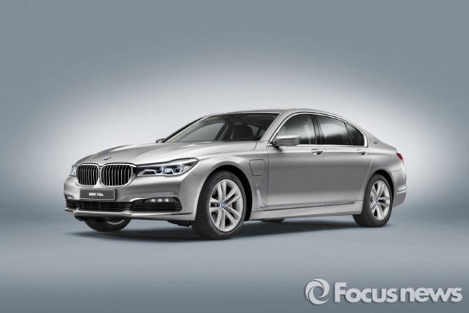 BMW 뉴 740e i퍼포먼스 - BMW코리아 제공