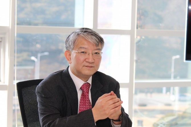 KAIST 이상엽 생명화학공학과 특훈 교수가 아시아인 최초로