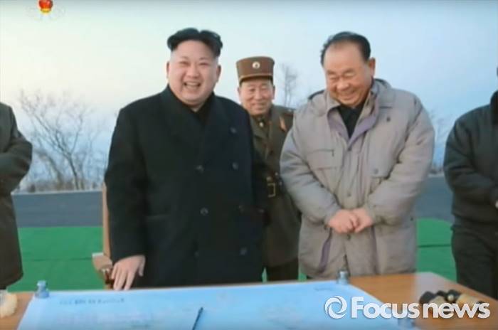 북한 조선중앙 TV는 지난 6일 김정은 북한 노동당 위원장이 화성포병부대 발사훈련을 현지지도 했다고 보도했다. <사진출처=유튜브 캡쳐> - 포커스뉴스 제공