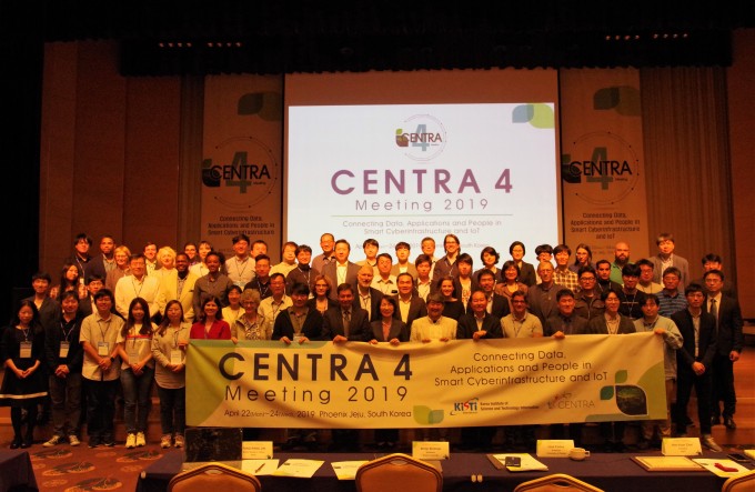 KISTI는 22일부터 3일간 제주에서 제4회 사이버인프로 국제연구협력회의(CENTRA)를 개최한다고 밝혔다. KISTI는 자체 개발중인 저전력 장거리 통신기술 기반의 사이언스로라의 협력을 추진할 계획이다. 사진제공 KISTI