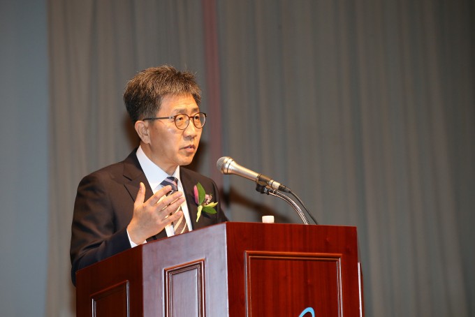 박원석 신임 원자력연구원장이 1일 취임식에서 취임사를 하고 있다. 한국원자력연구원 제공.