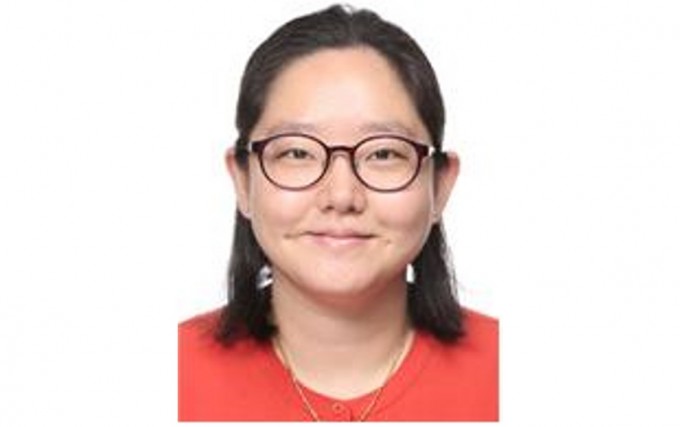 이송주 한국과학기술연구원(KIST) 바이오닉스연구단 선임연구원팀은 뇌성마비 환자 상태를 파악해 로봇을 이용해 관절을 풀어주고 보행훈련을 시키는 훈련법을 개발했다. 한국연구재단 제공