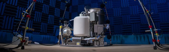 미국항공우주국(NASA)이 최근 국제우주정거장(ISS)에 설치한 ′신상′ 변기. NASA 제공