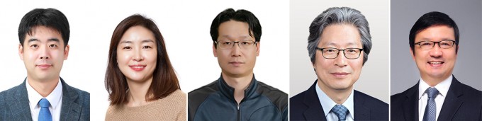 왼쪽부터 주영석 KAIST 교수, 이주현 케임브리지대 박사, 최병선 국립보건연구원 과장, 고규영 IBS 혈관연구단장, 김영태 서울대학교 교수. KAIST 제공