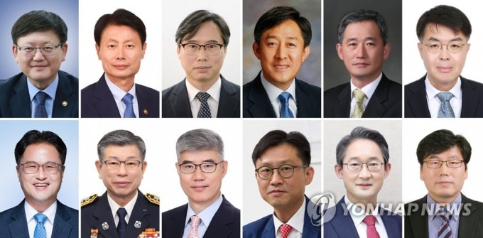 정부는 1일 12개 차관급 인사를 단행했다. 윗줄 왼쪽부터 에 내정된 임서정 고용노동부 차관, 식품의약품안전처장에 내정된 김강립 보건복지부 1차관, 산업통상자원부 차관에 내정된 박진규 전 청와대 신남방신북방비서관, 보건복지부 1차관에 내정된 양성일 복지부 기획조정실장, 고용노동부 차관에 내정된 박화진 고용부 노동정책실장, 국토교통부 1차관에 내정된 윤성원 전 청와대 국토교통비서관. 아랫줄 왼쪽부터 조달청장에 내정된 김정우 전 국회의원, 소방청장에 내정된 신열우 서울시 소방재난본부장, 기상청장에 내정된 박광석 환경부 기획조정실장, 금융위원회 부위원장에 내정된 도규상 전 청와대 경제정책비서관, 행정안전부 재난관리본부장에 내정된 김희겸 경기도 행정1부지사, 문화체육관광부 국립중앙박물관장에 내정된 민병찬 국립중앙박물관 경주박물관장. 연합뉴스 제공