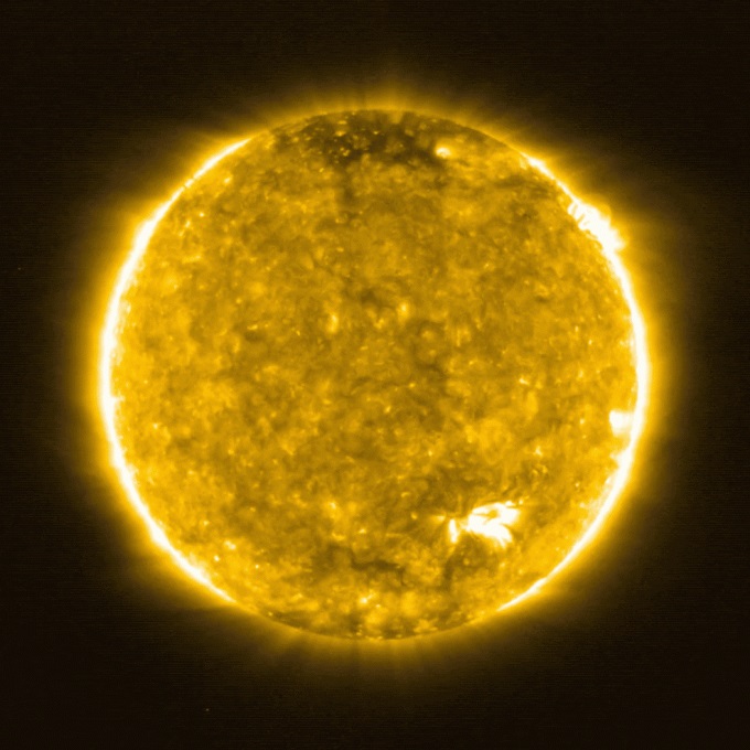 유럽우주국(ESA)의 태양 탐사선 ′솔라 오비터′가 촬영한 태양 최근접 사진이다. NASA 제공