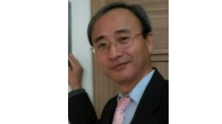 올해 과학수사대상에 미세증거물 개념 도입한 홍성욱 교수