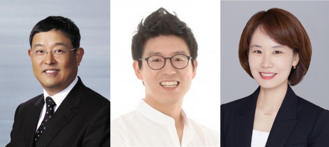 (왼쪽부터)송홍엽 연세대 전기전자공학부 교수, 김재경 KAIST 수리과학과 교수, 임선희 서울대 수리과학부 교수가 수학 발전에 기여한 과학기술인을 선정하는 ′올해의 최석정상′을 수상했다. 과학기술정보통신부 제공