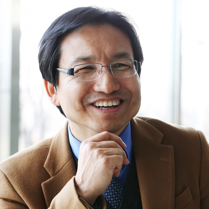김학성 KAIST 생명과학과 교수 연구팀은 약물 전달이나 백신 개발에 쓰이는 거대 단백질 구조체를 레고 블록 쌓듯 조립하는 기술을 개발했다. KAIST 제공