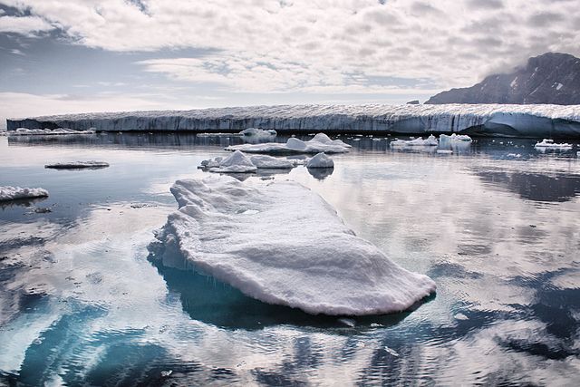 그린란드에 형성된 빙하지대. 위키미디어 제공