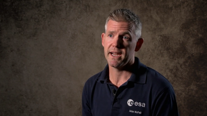 British Paralympian Becomes First Person with a Physical Disability ...