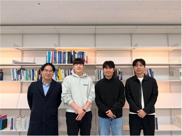 From left: Professor Kim Hyunwoo of the KAIST School of Computing, researchers Lee Sang-hyeok and Song Tae-hoon, and researcher Park Ji-hwan of Korea University. Courtesy of KAIST.