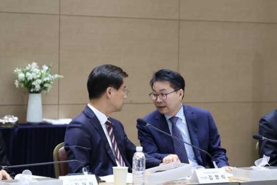 [Science Bulletin] Korean Research Councils Discuss Bridging Science, Humanities, and National Policy