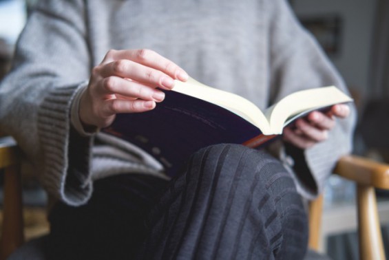 Reading and Visiting Art Museums Slow Biological Aging