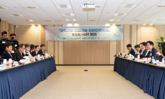 김상욱 "'AI학과'로 성공한 사람 안나와…수학·물리학부터 튼튼히"
