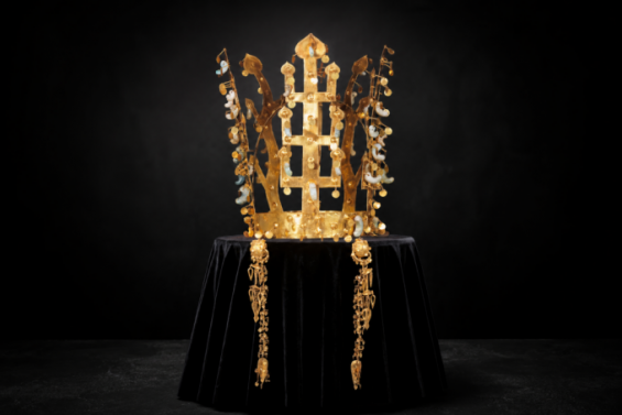Gold crowns from Silla era stay bright for 1,500 years as atoms rearrange