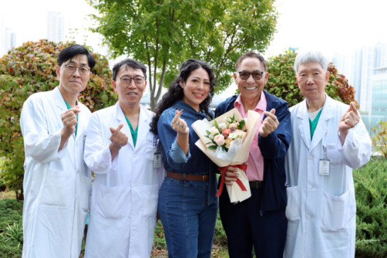 Seoul Asan Hospital Performs 17-Hour Living Donor Liver Transplant on US Philanthropist